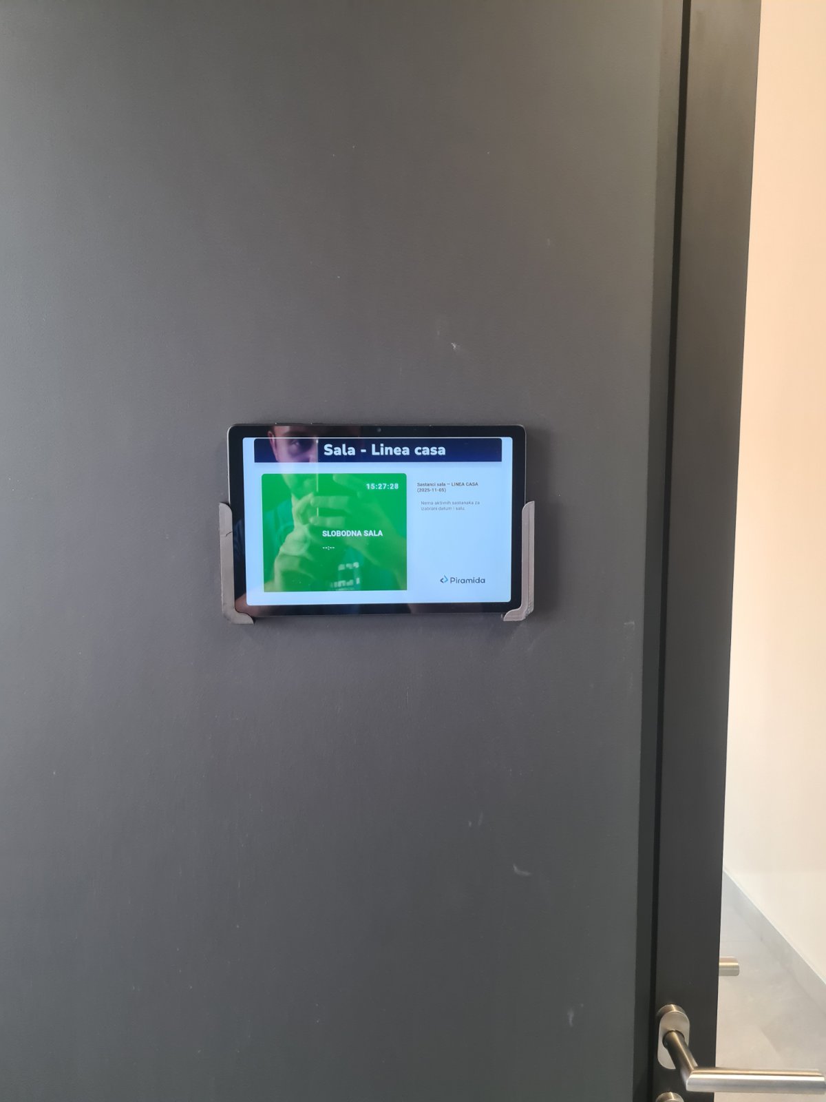 Beneteau Swift Trawler 35 slika 2